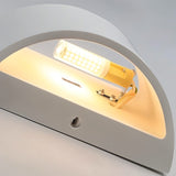 Hetta Wall Lamp