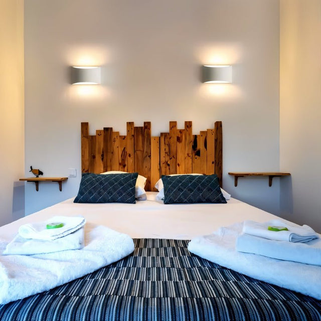 Hetta Wall Lamp