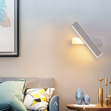 Kuu Wall Lamp