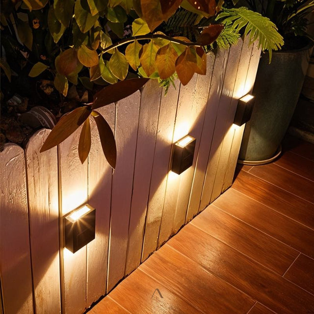 Lanyard Wall Lamp