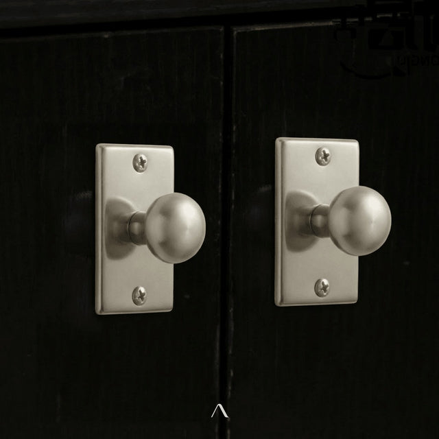 Larva Cabinet Knob