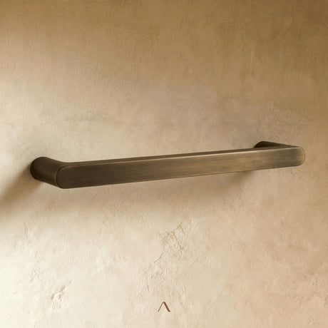 Llavorsi Cabinet Pull