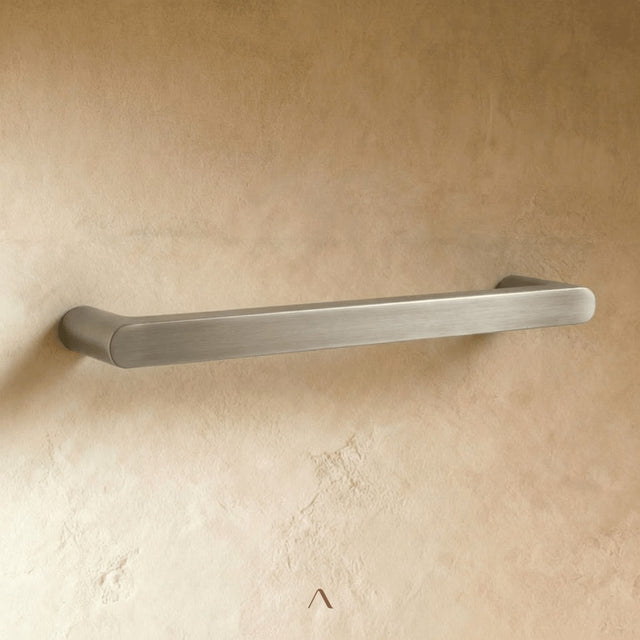 Llavorsi Cabinet Pull