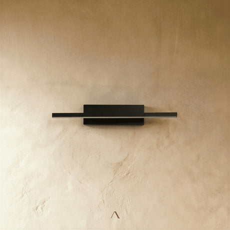 Luff Wall Lamp
