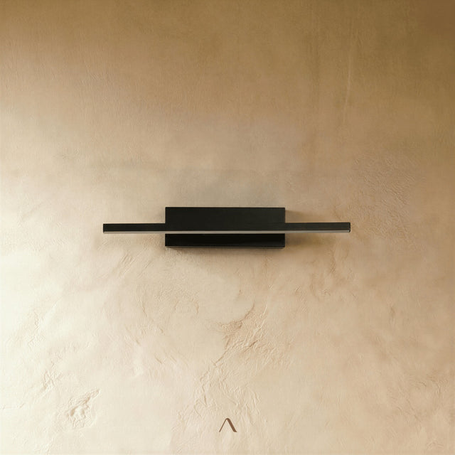 Luff Wall Lamp