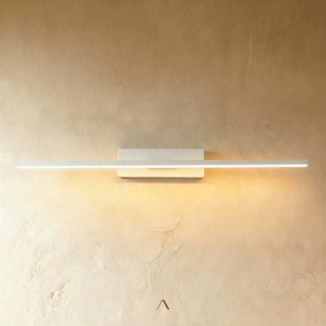Luff Wall Lamp