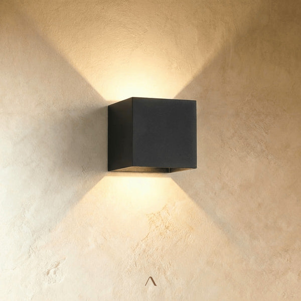 Luosto Wall Lamp