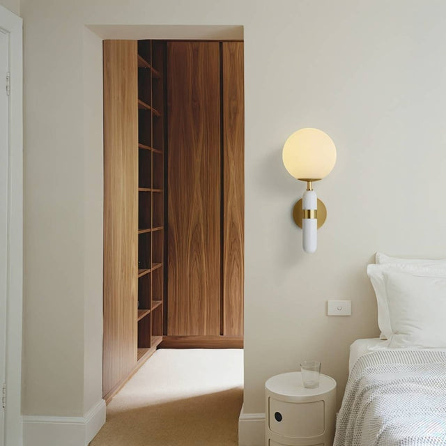 Audrieu Wall Lamp