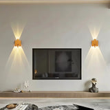 Celerity Wall Lamp