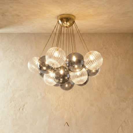 Mediocris Chandelier