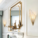 Sloop Wall Lamp