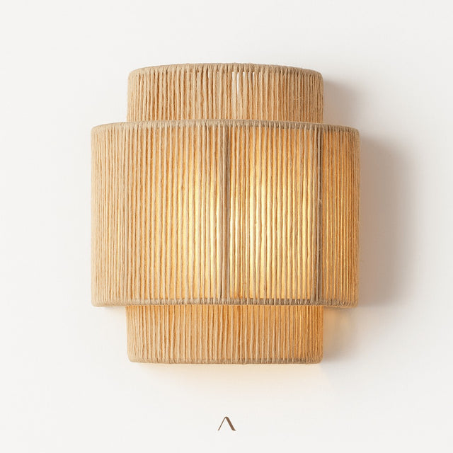 Mesinge Wall Lamp