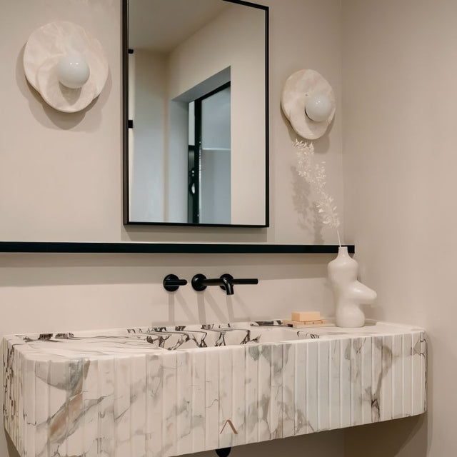 Montone Wall Lamp
