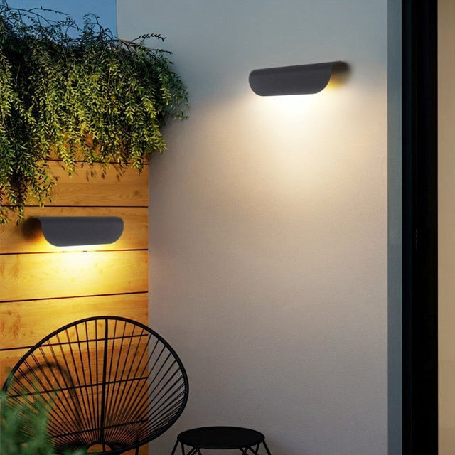 Ribera Wall Lamp