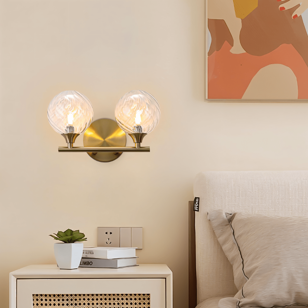 image_text: oleva-wall-lamp-3253302