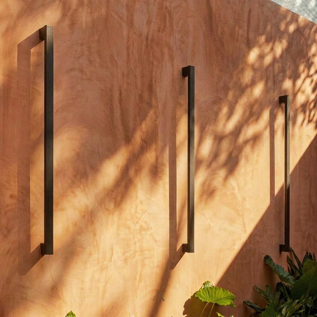 Parabola Wall Lamp