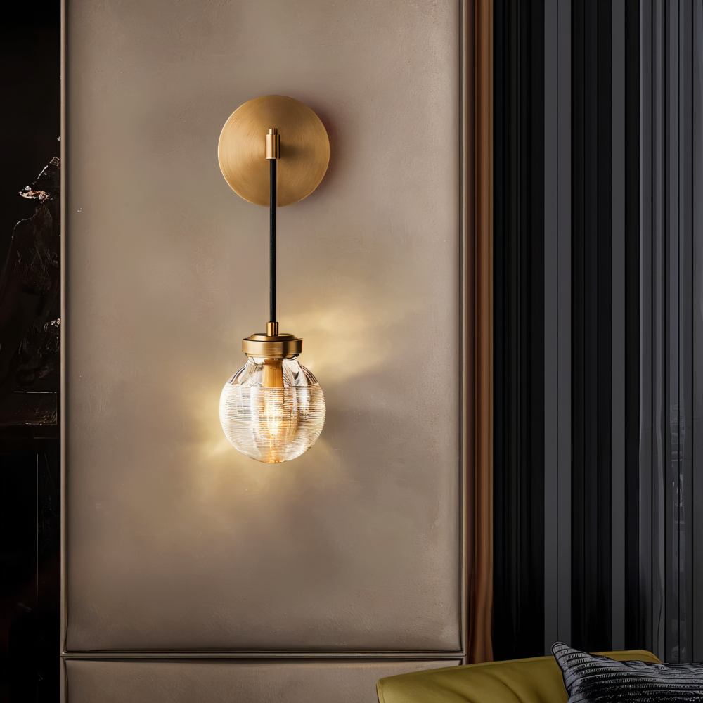 image_text: parlap-wall-lamp-1356383