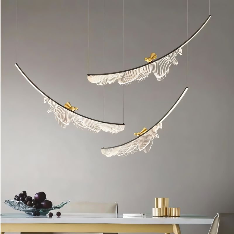 image_text: patrin-chandelier-968950 58abb0ba-b03e-46f9-af7...