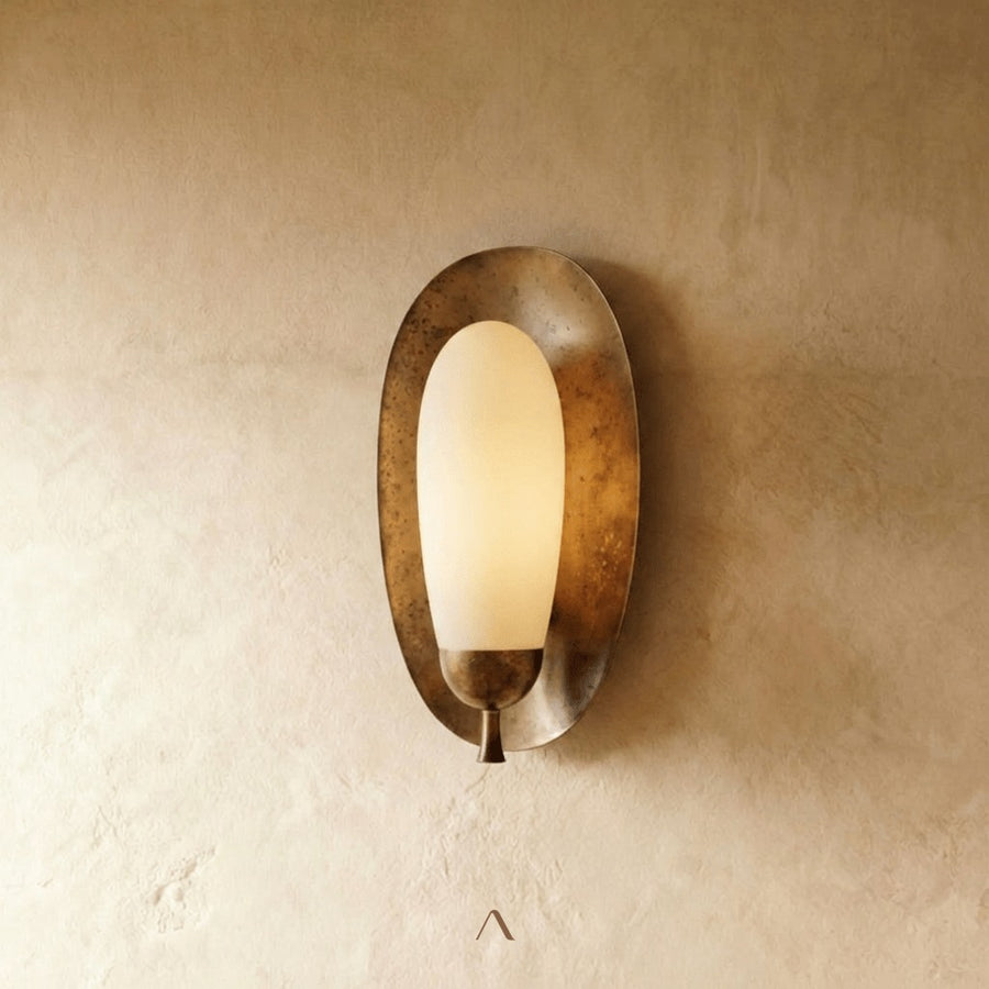 Pollentia Wall Light