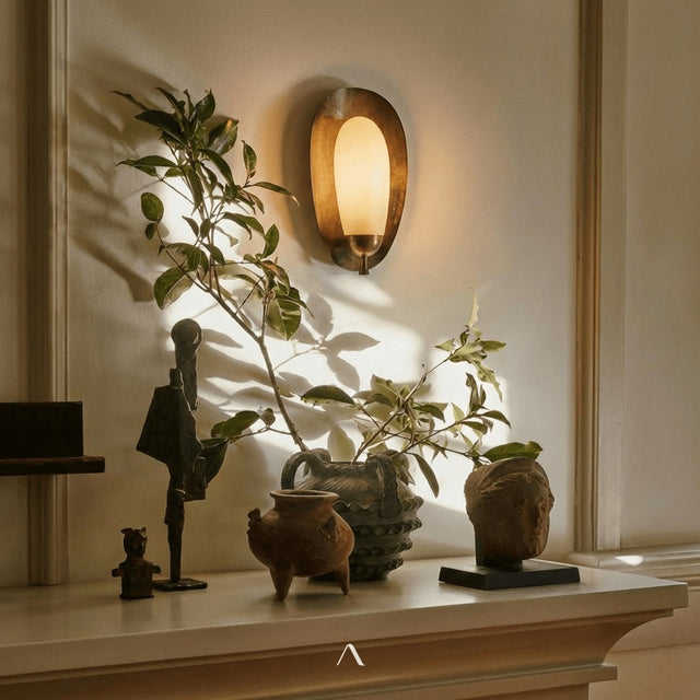Pollentia Wall Light