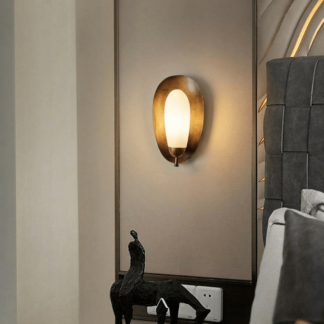 Pollentia Wall Light