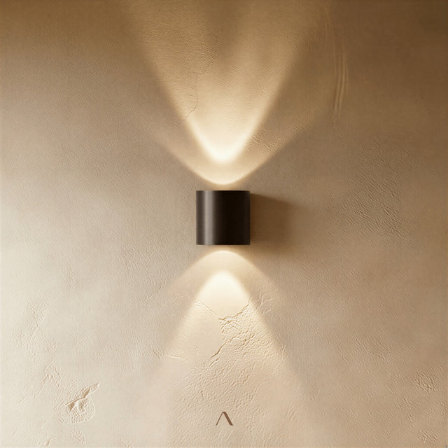 Prow Wall Lamp