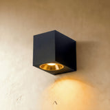 Pyha Wall Lamp