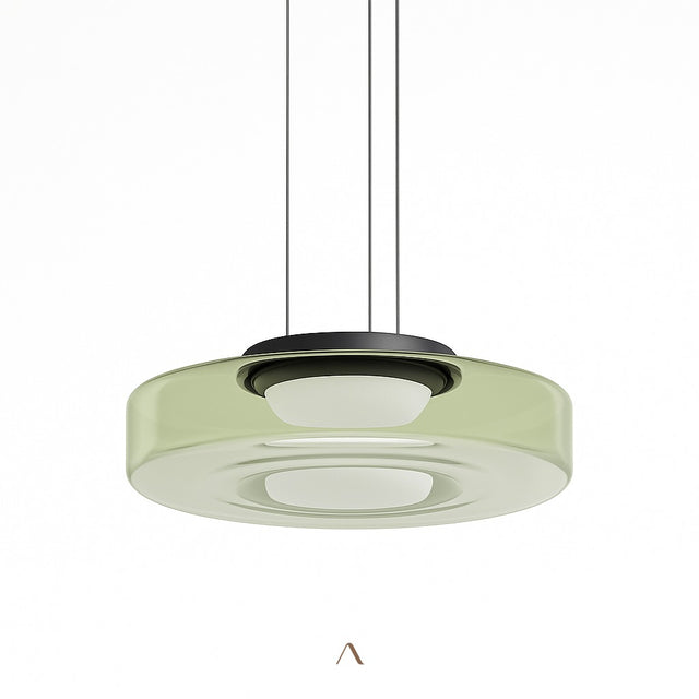 Ravning Pendant Light