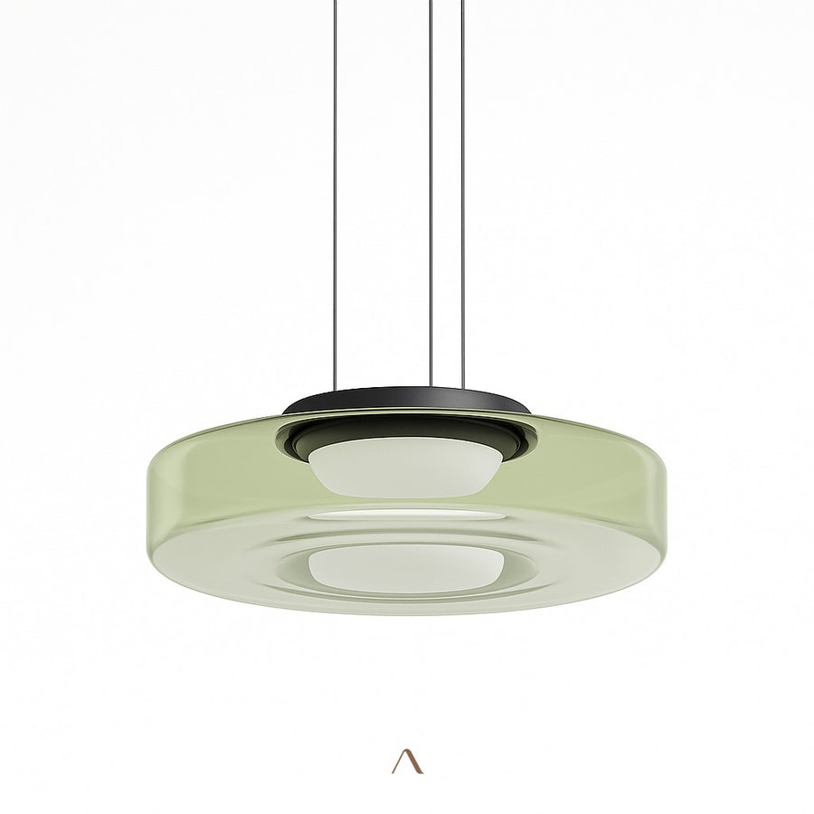 Ravning Pendant Light