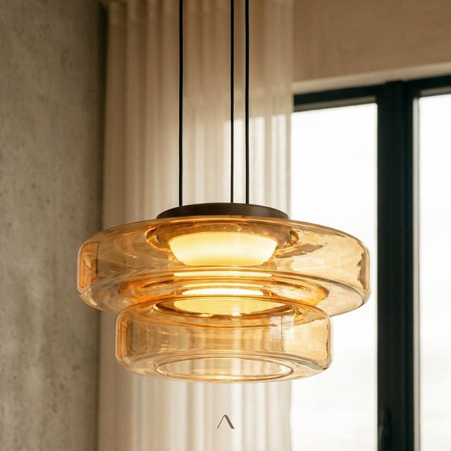 Ravning Pendant Light