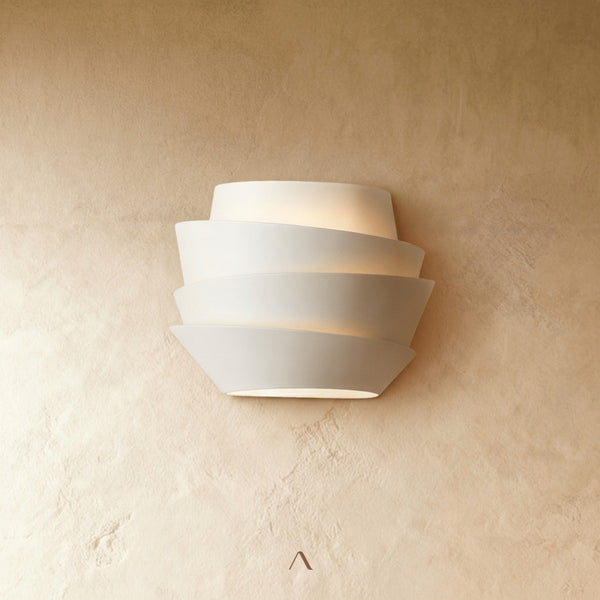 Reil Wall Lamp