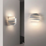Reil Wall Lamp
