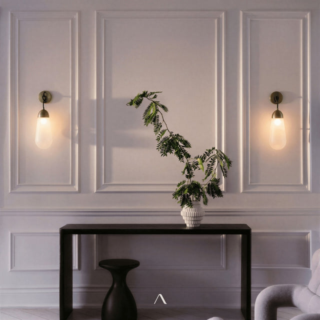 Rupit Wall Light