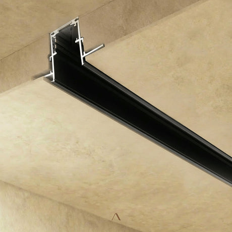 Saattut Track Light