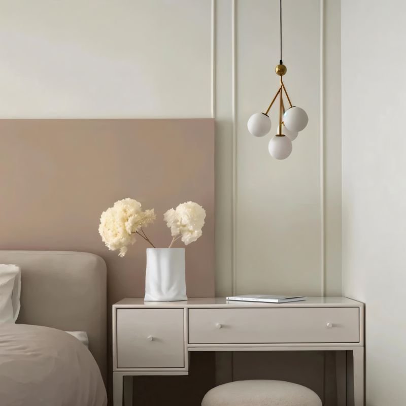 image_text: sawis-pendant-light-725563 4cef948b-1c6a-4b17-8...