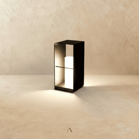 Scroll Garden Lamp