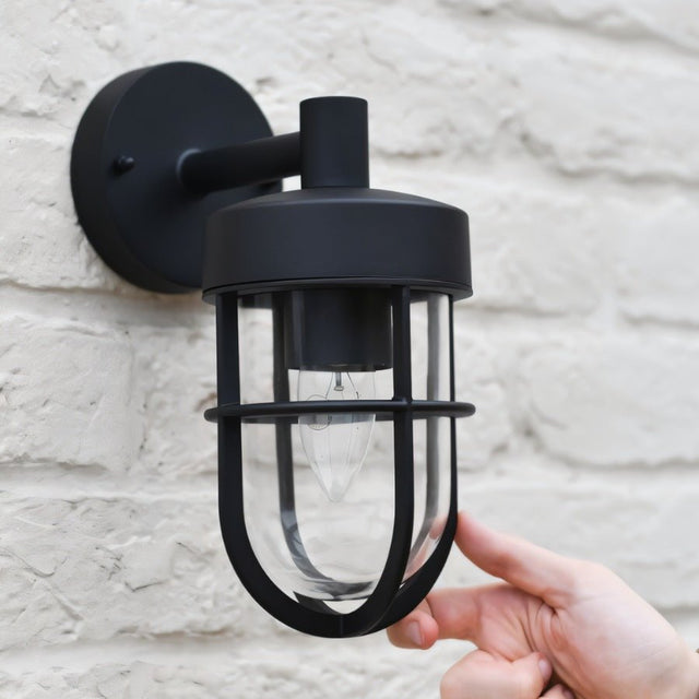 Pallas Wall Lamp