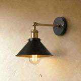 Singo Wall Lamp