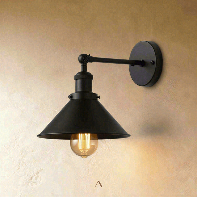 Singo Wall Lamp