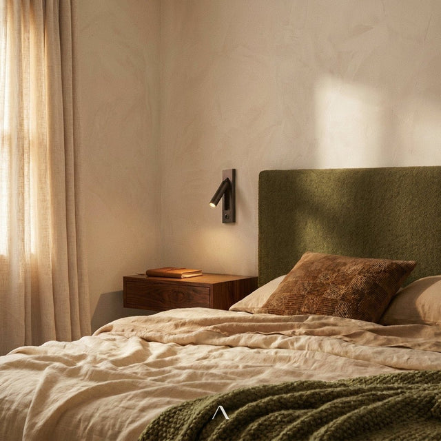 Steinsdal Bedside Reading Lamp
