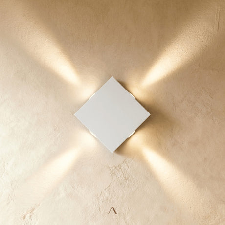 Stem Wall Lamp