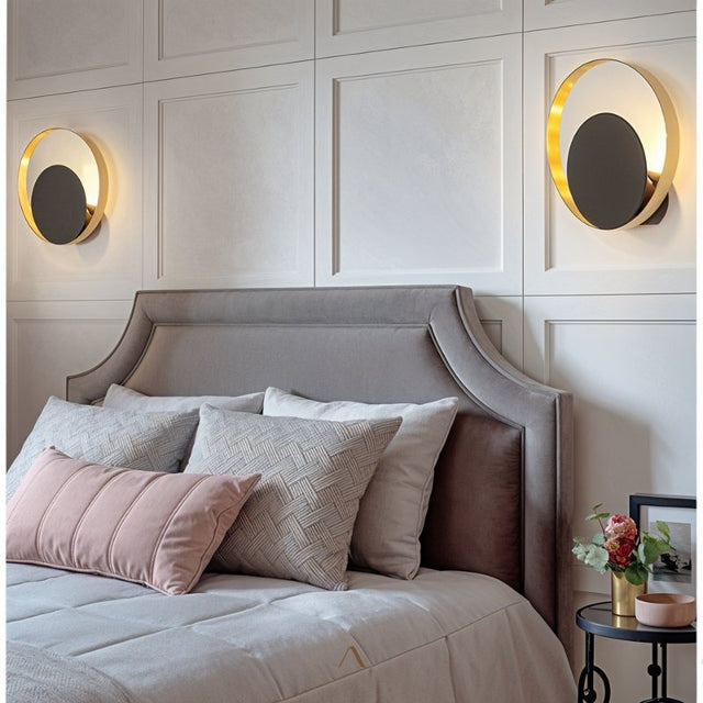Stile Wall Lamp