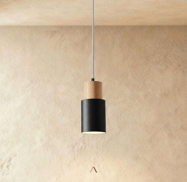 Stoma Pendant Light