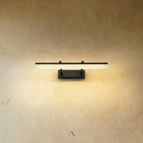Tartas Wall Lamp