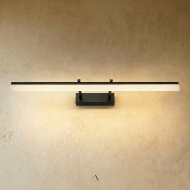 Tartas Wall Lamp