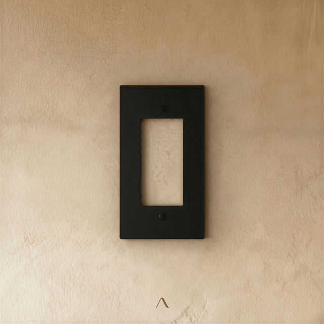 The Brantome Brass Plate (Night Black)