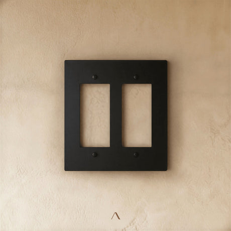 The Brantome Brass Plate (Night Black)
