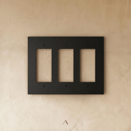 The Brantome Brass Plate (Night Black)