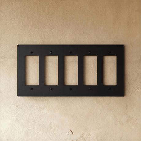 The Brantome Brass Plate (Night Black)