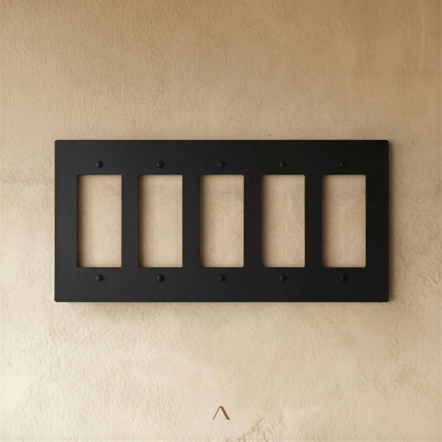 The Brantome Brass Plate (Night Black)